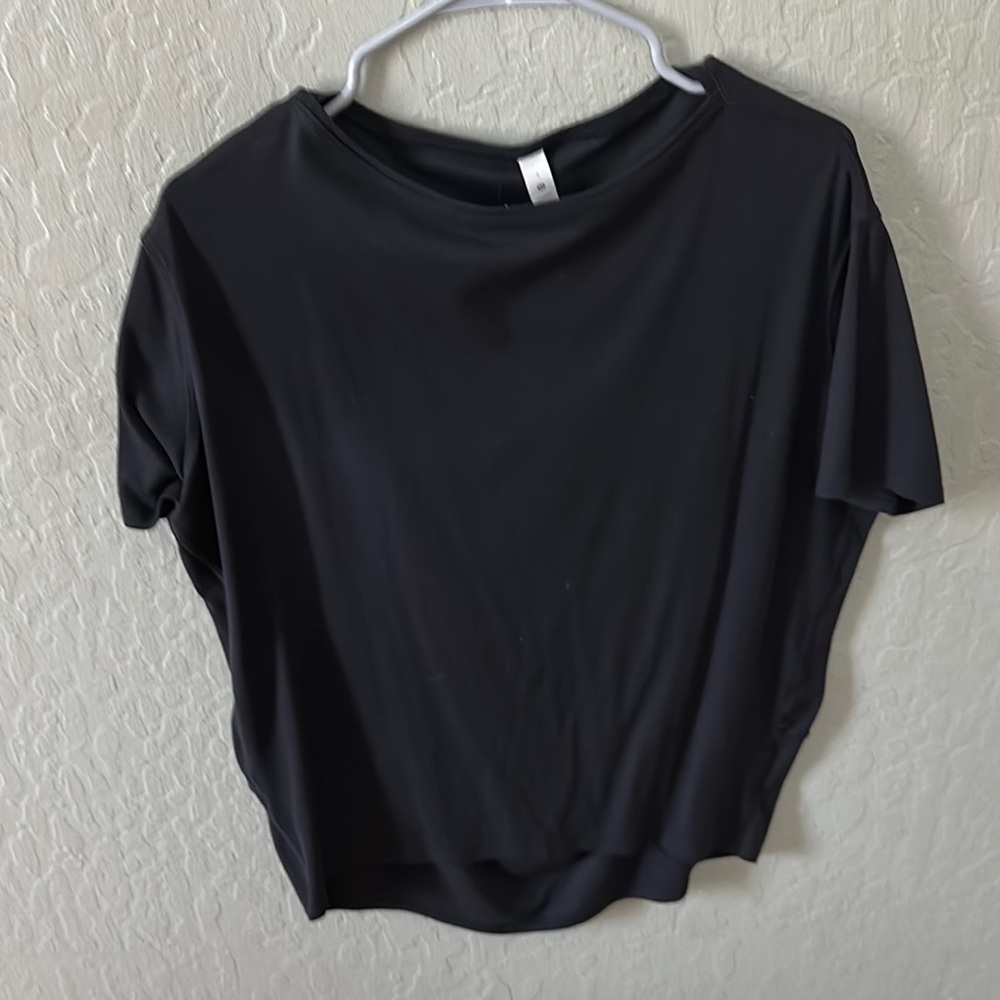 Lululemon top